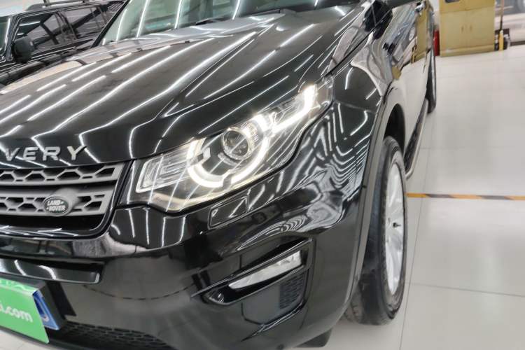 Used Land Rover Discovery Sport 2019 240 PS PURE Edition China VI Standard