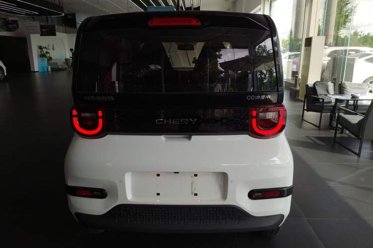 Used Chery QQ Ice Cream 2024 Edition Youth Version 205km Sundae