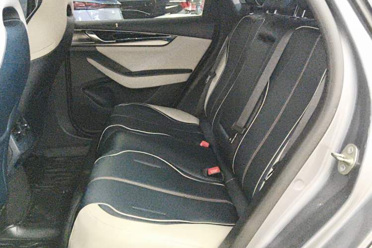 Used BYD Qin PLUS 2021 EV 400KM Luxury Model