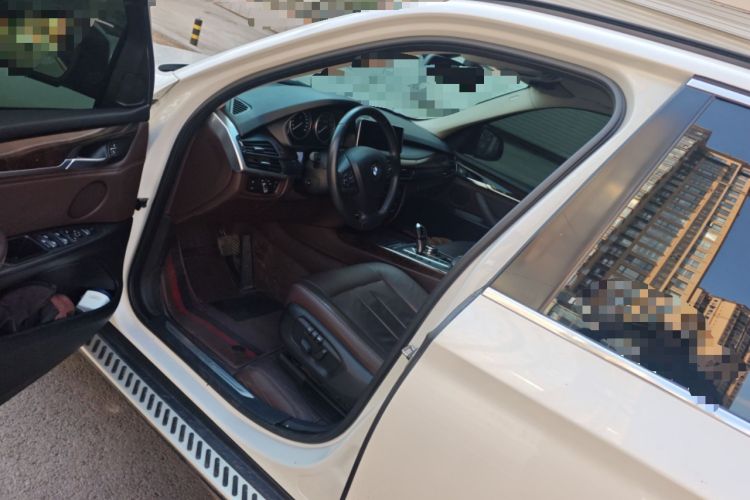 Used BMW X5 2014 xDrive35i Elegant Edition Driver Seat