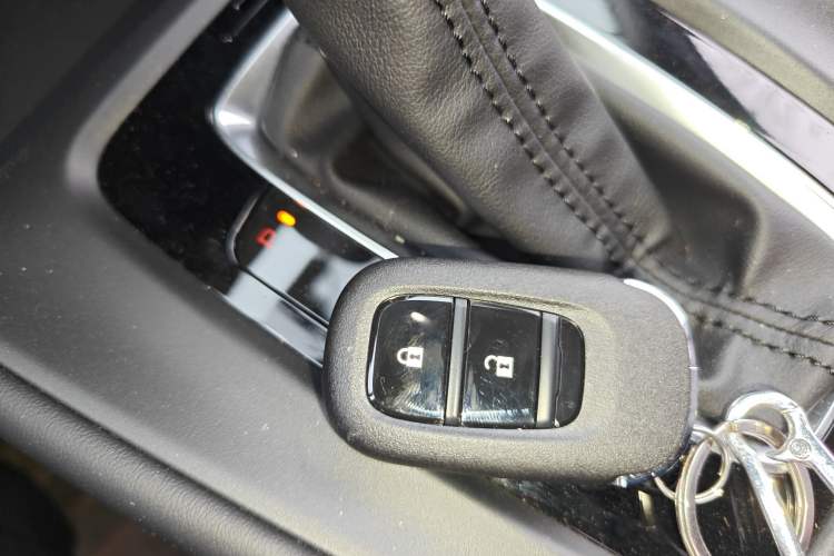 Used Honda Vezel 2025 1.5L CVT Comfort Edition
