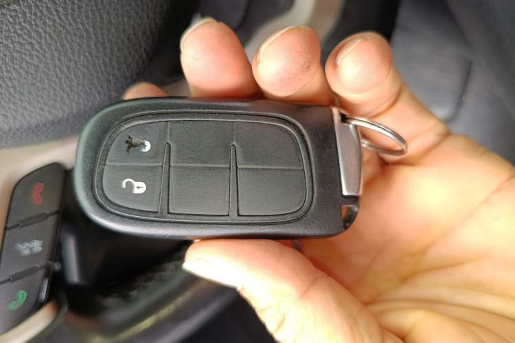 Used Jeep Cherokee 2017 2.4L Leading Edition
