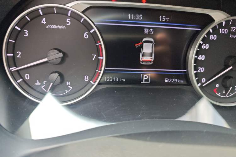 Used Nissan Sylphy 2023 1.6L CVT Enjoyment Edition Odometer Close Up