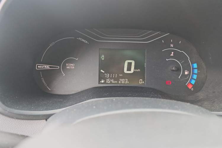 Used Renault E-Nuo 2019 e-Smart Model Odometer Close Up