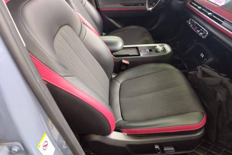 Used ORA Good Cat GT 2022 Mulan Edition 480km Long-Range续航 Right Front Seat