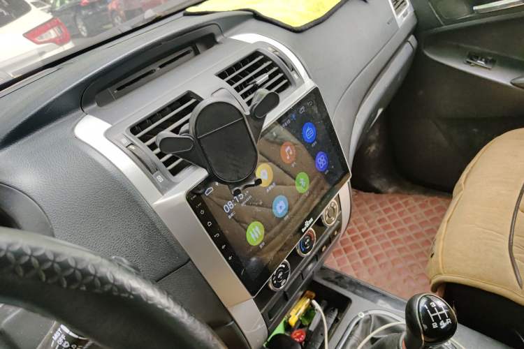 Used Foton Tunland 2015 2.8T E5 Diesel 4x4 Elite Edition 4J28TC2