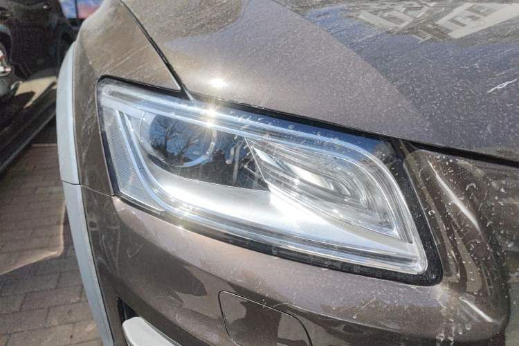 Used Audi Q5 2018 Collector's Edition 40 TFSI Technology Model