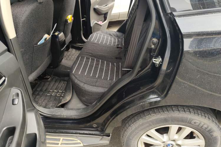 Used Venucia T70 2015 2.0L Manual RuiQu Version
