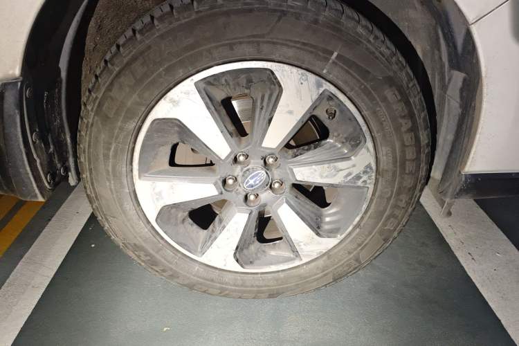 Used Subaru Forester 2016 2.5i Luxury Navigation Edition
