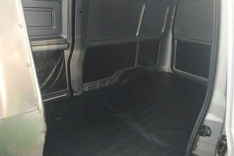 Used Wuling Rongguang 2021 1.5L Extended Standard-Size Enclosed Window Vehicle Power-Assist Version 2 Seats L3C
