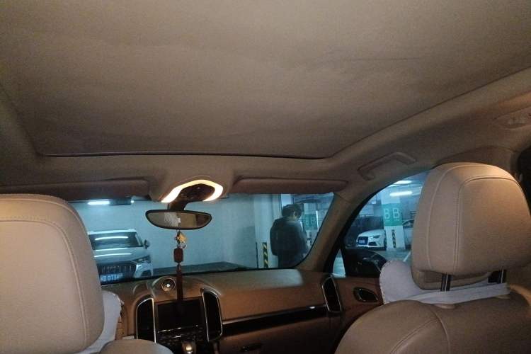 Used Porsche Cayenne 2011 Cayenne S 4.8L