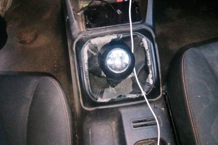 Used CHANGAN OSHAN X70A 
