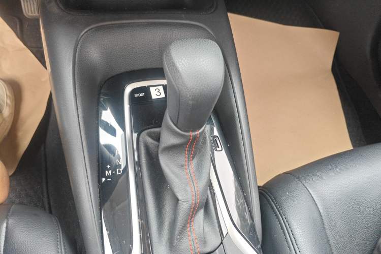 Used Toyota Corolla 2021 1.2T S-CVT Pioneer PLUS Edition Gear Lever