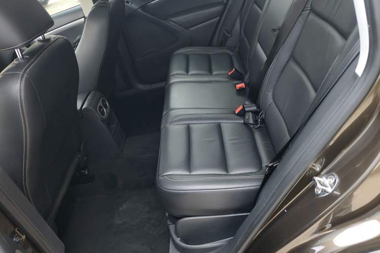 Used Volkswagen Tiguan L 2016 280TSI Automatic Two-Wheel Drive Silk Road Comfort Edition