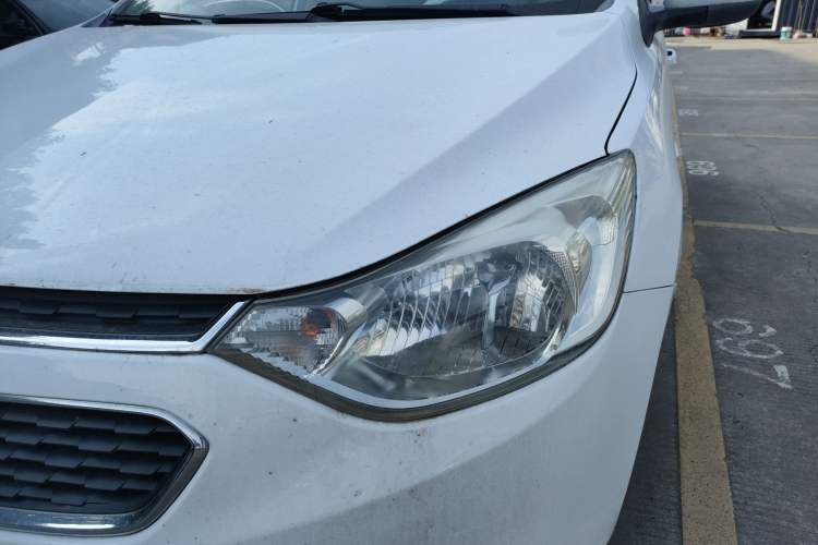 Used Chevrolet Sail 2015 Sail 3 1.5L Manual with Ideal Sunroof Edition Left Front Headlight