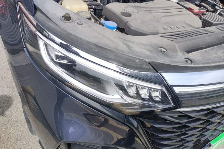 Used Roewe iMAX8 2021 400TGI Supreme Series Prestige Edition