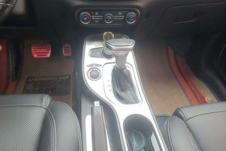 Used Chery Tiggo 7 2017 SPORT 1.5T Automatic Luxury Edition Gear Lever