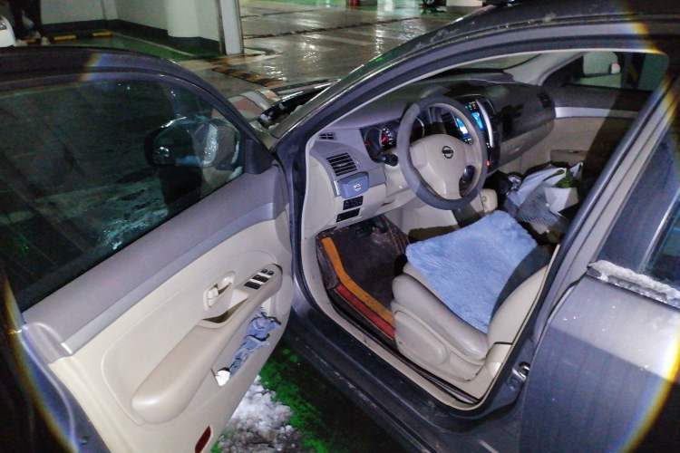 Used Nissan Sylphy 2012 Classic 1.6 XL Automatic Luxury Edition Driver Seat