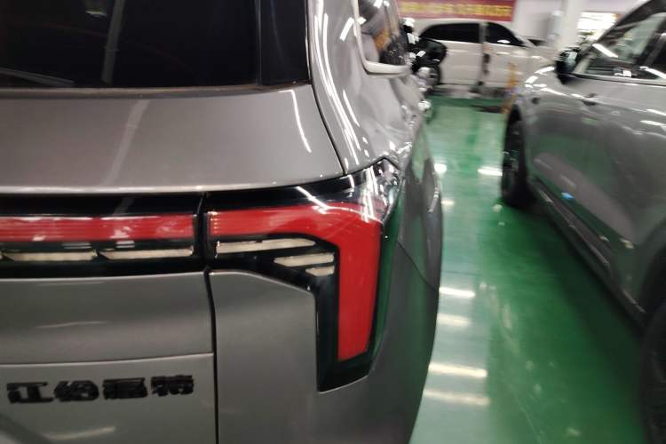 Used Ford Equator New Energy 2025 Luxury Plus Version
