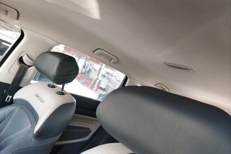 Used Baojun RM-5 2019 1.5T CVT 24-Hour Online Luxury Version 6 Seats