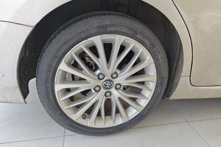 Used Toyota Camry 2018 2.5G Luxury Edition Right Rear Wheel Hub