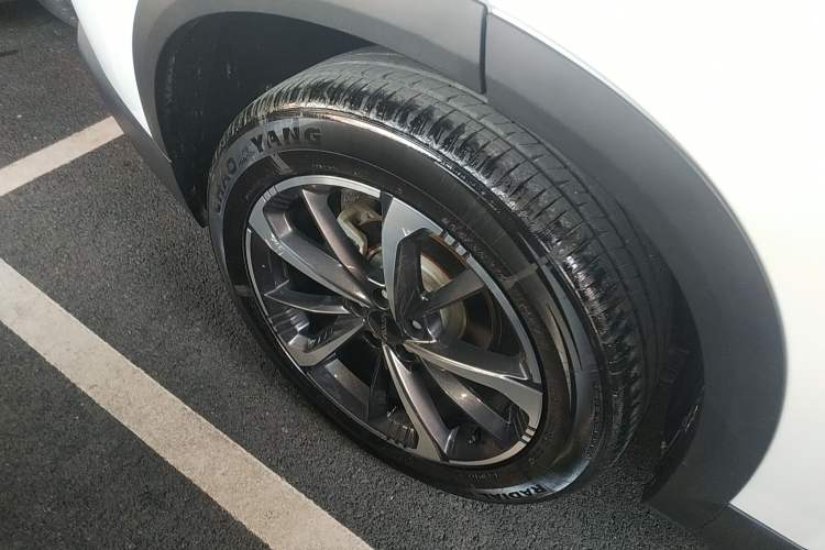 Used Dongfeng Aeolus Mage 2023 1.5T Luxury Edition