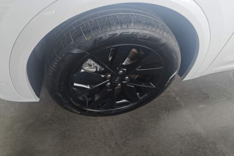 Used Li Auto L7 2023 Air model
