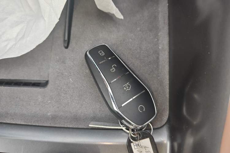 Used BYD Song L EV 2025 Intelligent Driving Version 662 km LiDAR Excellence Edition