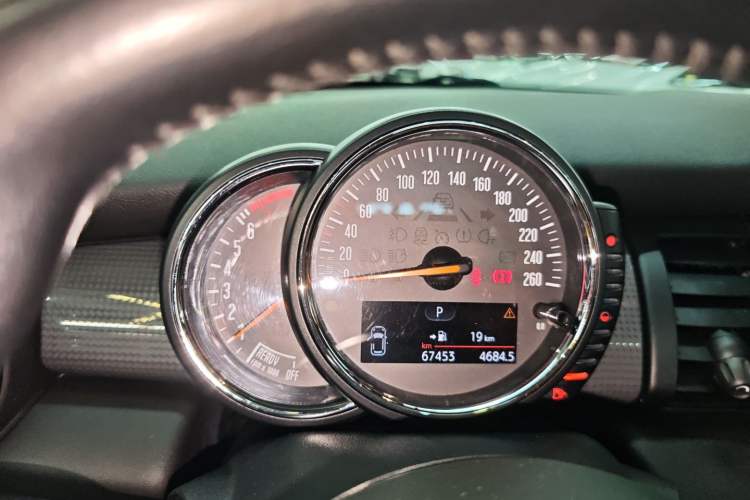 Used MINI MINI 2015 1.5T COOPER Fun Five-Door Edition