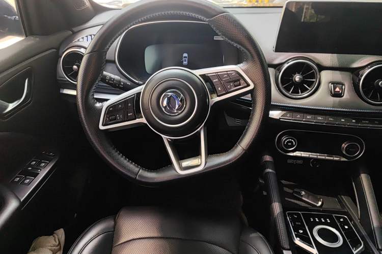 Used Dongfeng Fengon E3 2019 EVR Extended-Range Luxury Model