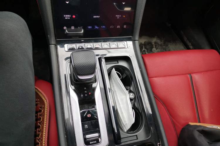 Used Hongqi H6 2025 2.0T ZhiShang Version
