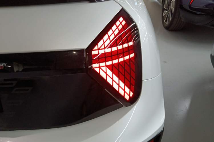 Used MINI Electric COOPER JCW 2025 JOHN COOPER WORKS