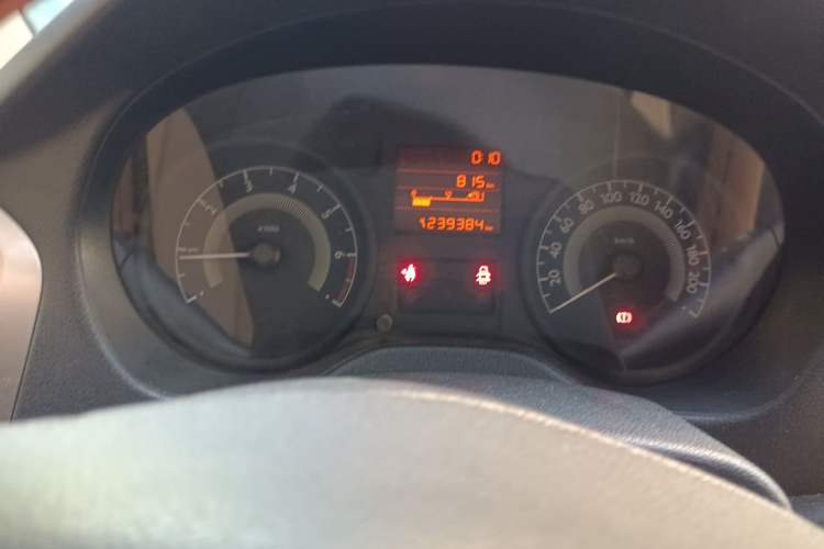 Used Peugeot 301 2014 1.6L Manual Comfort Edition