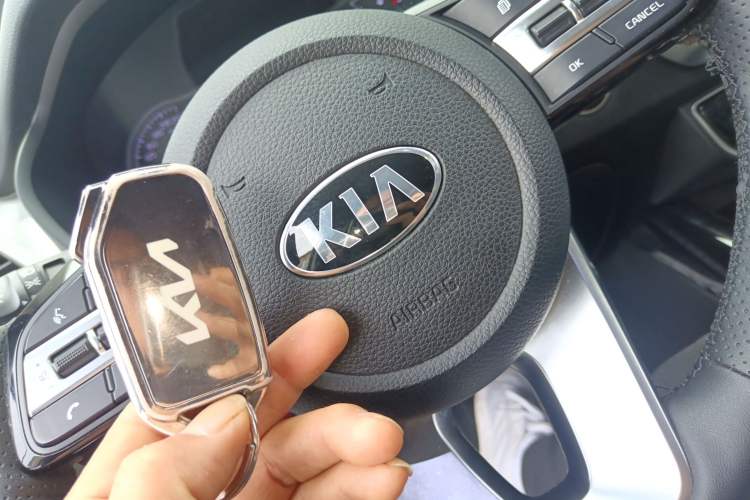 Used Kia Sportage R 2019 2.0L Automatic Smart Luxury Edition Vehicle Key