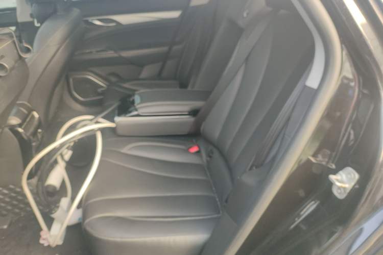 Used Geely Auto Emgrand GT New Energy 2018 1.5T PHEV Yaoxiang Edition Left Rear Seat