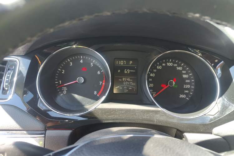 Used Volkswagen Sagitar 2015 1.6L Automatic Comfort Model