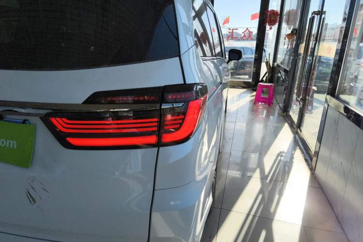 Used Honda Odyssey 2022 2.0L eHEV Sharp Enjoyment Edition
