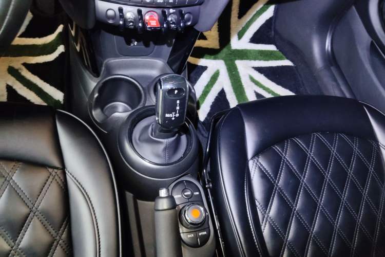 Used MINI 2018 1.5T ONE PLUS
