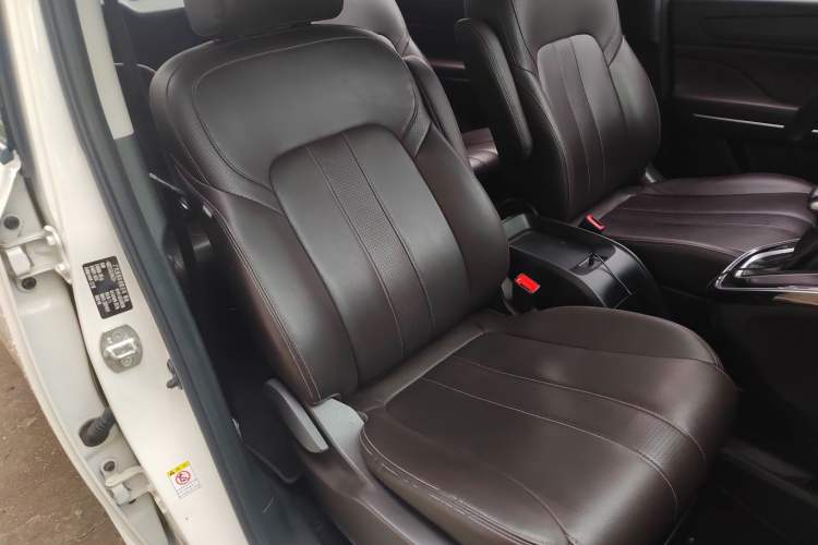 Used GAC Trumpchi M6 2019 270T DCT Luxury Edition (7-seater) China VI