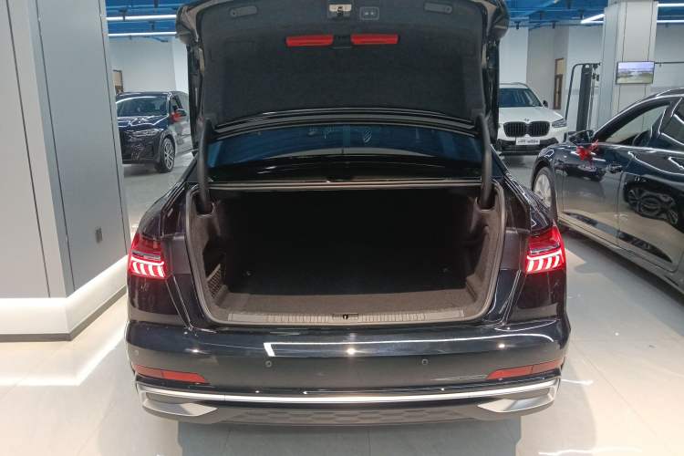 Used Audi A6L 2025 Revised 45 TFSI Prestige Dynamic Edition