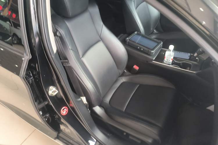 Used Honda Accord 2018 260TURBO Elite Edition China VI Right Front Seat