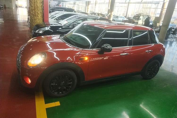 Used MINI MINI 2018 1.5T ONE PLUS Five-Door Edition