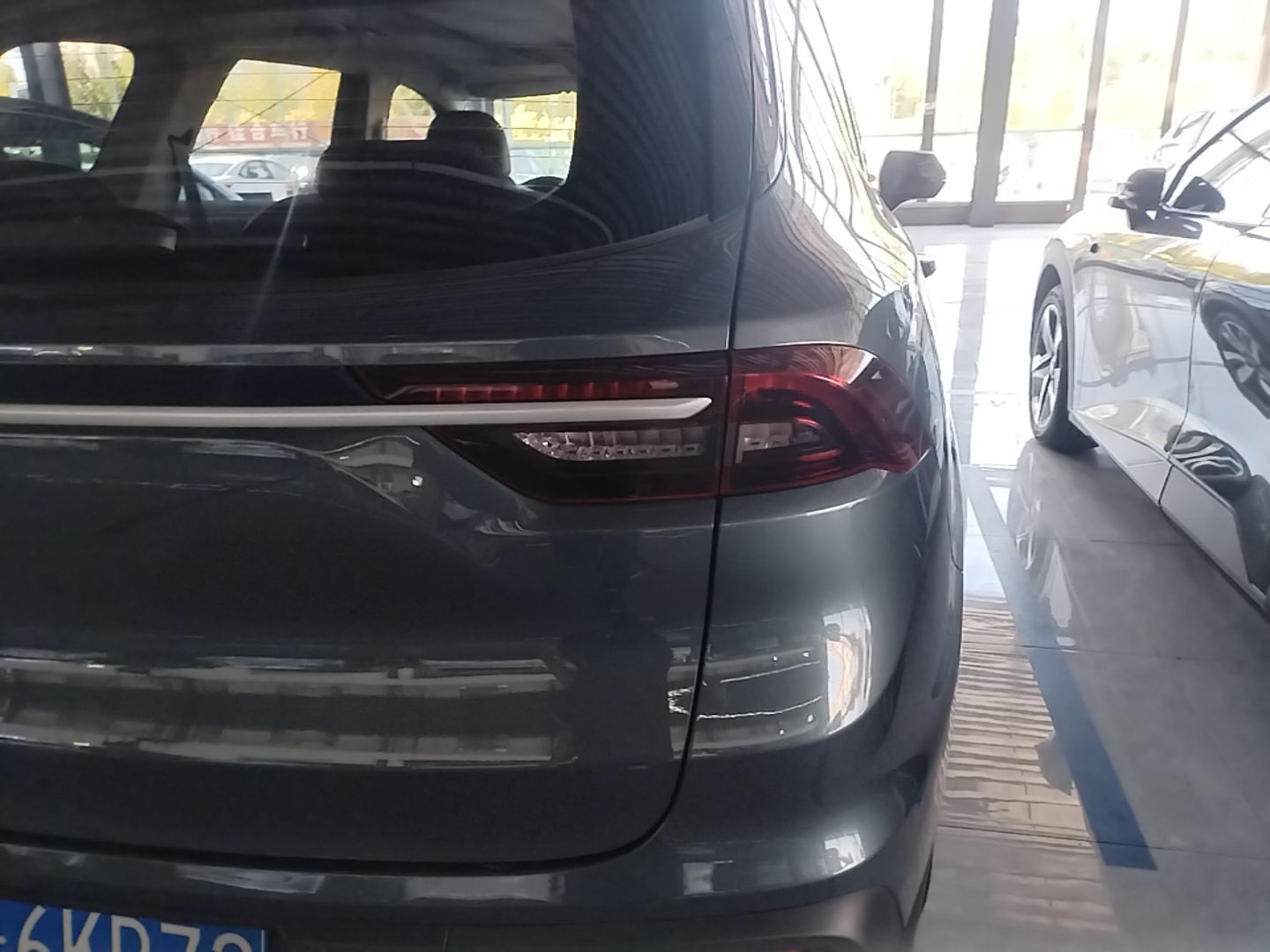 Geely Auto Haoyue 2022 1.8TD DCT Luxury 7-Seater — снимка 9