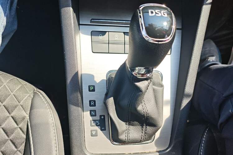 Used Skoda Octavia 2019 TSI230 DSG SmartDrive Luxury Edition China VI