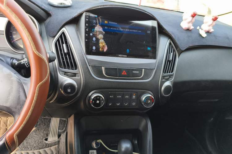 Used Hyundai ix35 2013 2.0L Automatic 2WD Comfort GL China IV Standard