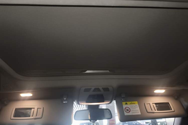 Used BMW 3 Series 2018 320Li Leading Model M Sport Package
