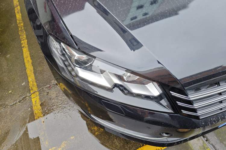 Used Volkswagen Passat 2015 1.8TSI DSG Prestige Edition Right Front Headlight