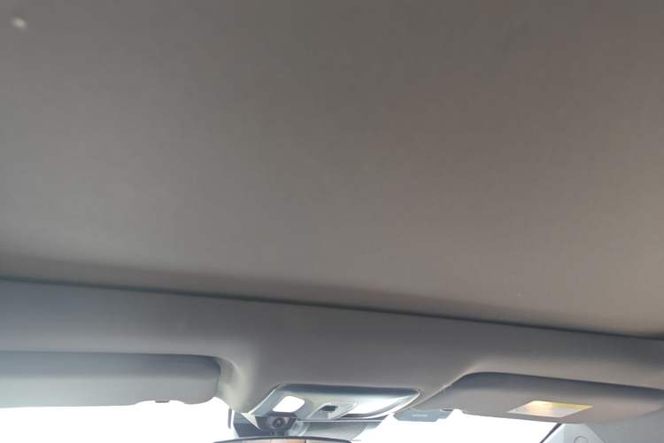 Used CHANGAN UNI-T 2022 1.5T Flagship Edition Headliner