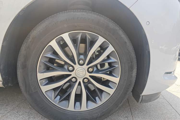 Used Buick GL8 2021 ES Landtrek 653T Comfort Edition
