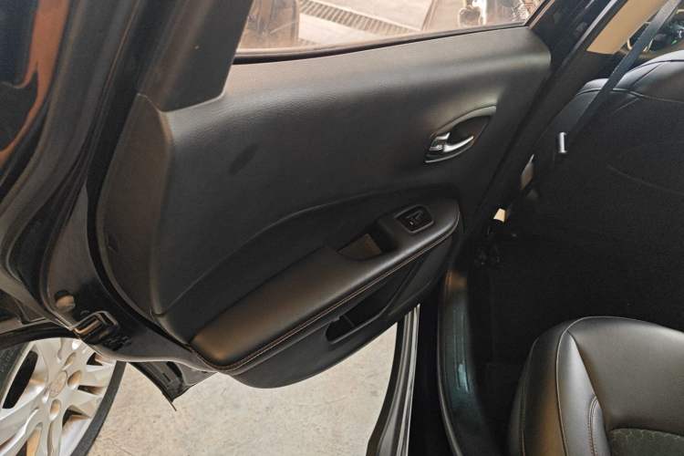 Used Jeep Compass 2017 200T Automatic Enjoyment Version